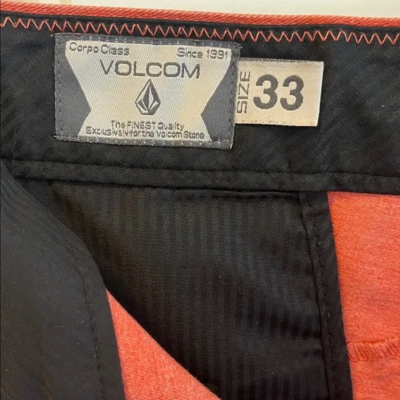 Volcom Rust Shorts 33 - Picture 8 of 12